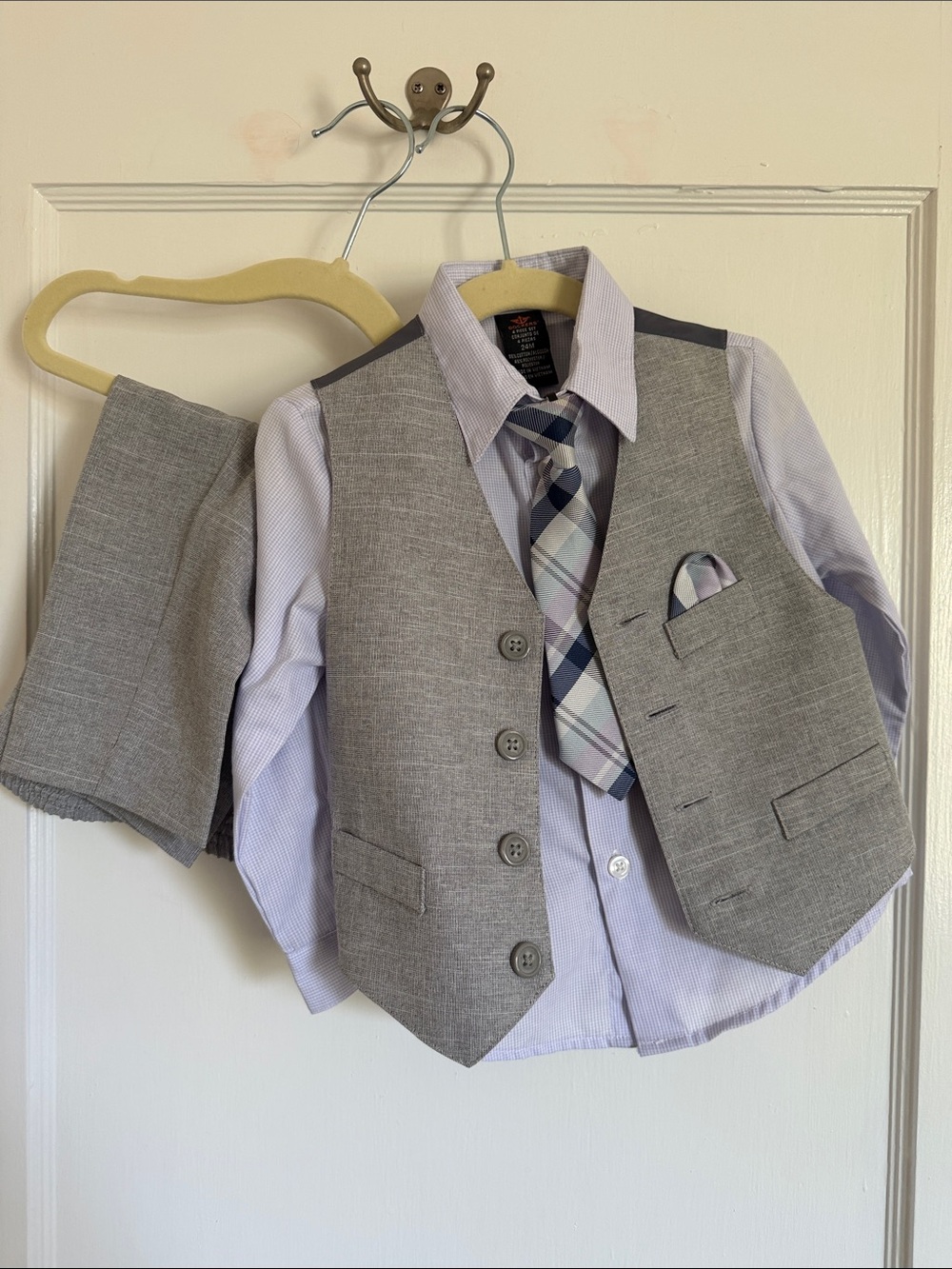 Dockers 24M Boys Gray Suit Vest Set with Plaid Tie and Pocket Square